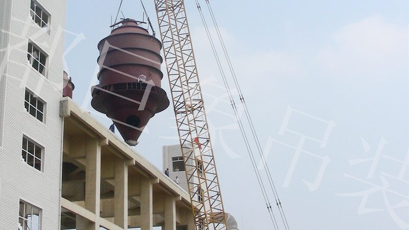 精馏塔材质选型：关键步骤与考量因素**